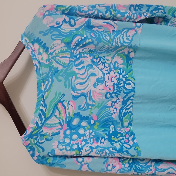 Lilly pulitzer Finn Top Aqua La Vista Print Size L - Picture 8 of 9